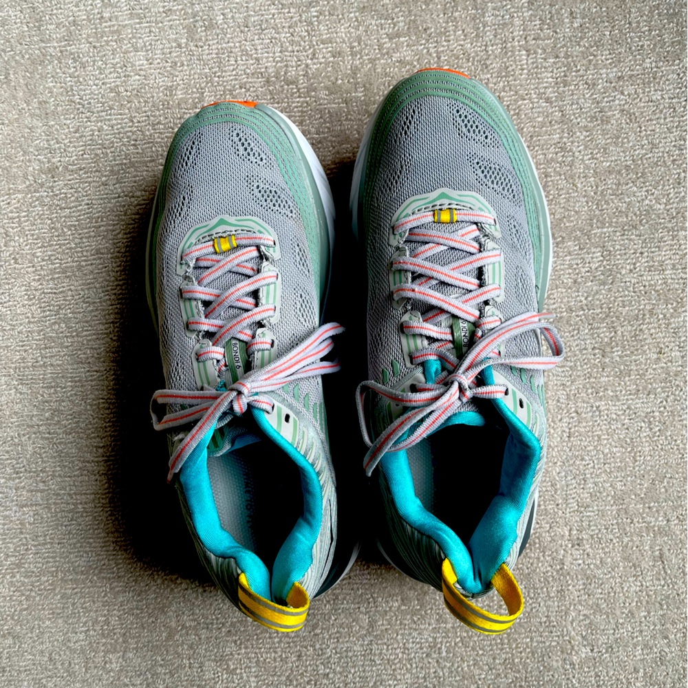 Hoka One One Bondi 6 size 8